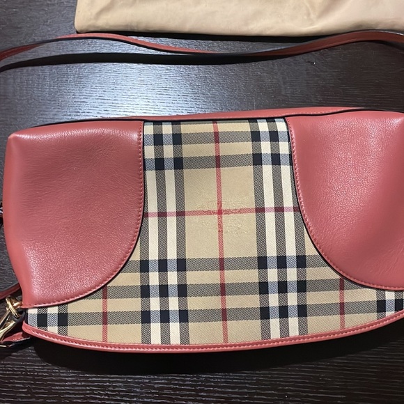 Authentic Burberry handbag - Picture 5 of 7